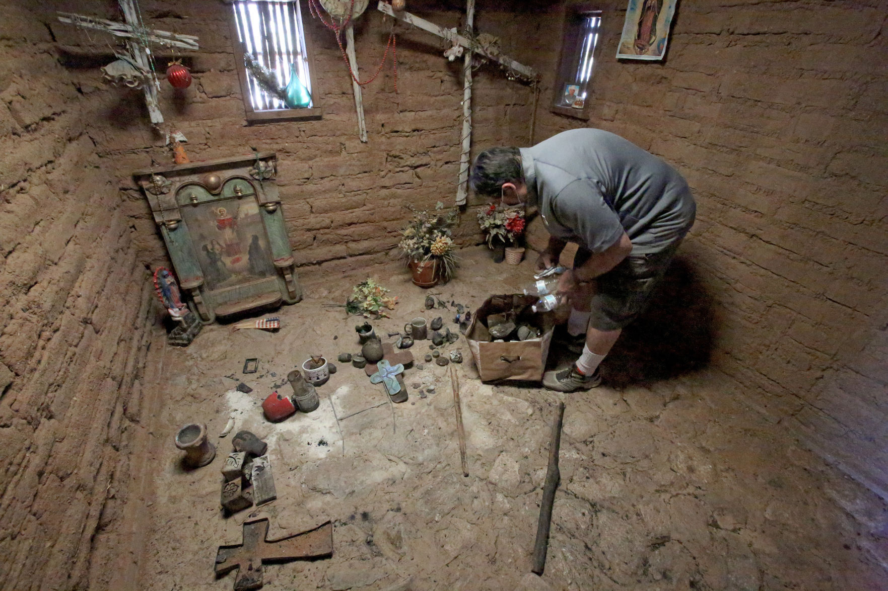 DeGrazia Mission in the Sun
